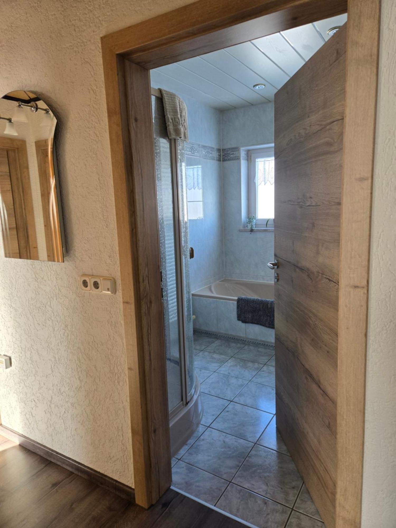 Ziemetshausen Ferienwohnung Beate 1 מראה חיצוני תמונה